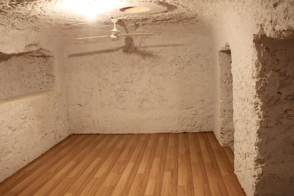 Cave Place Units クーバーペディ エクステリア 写真